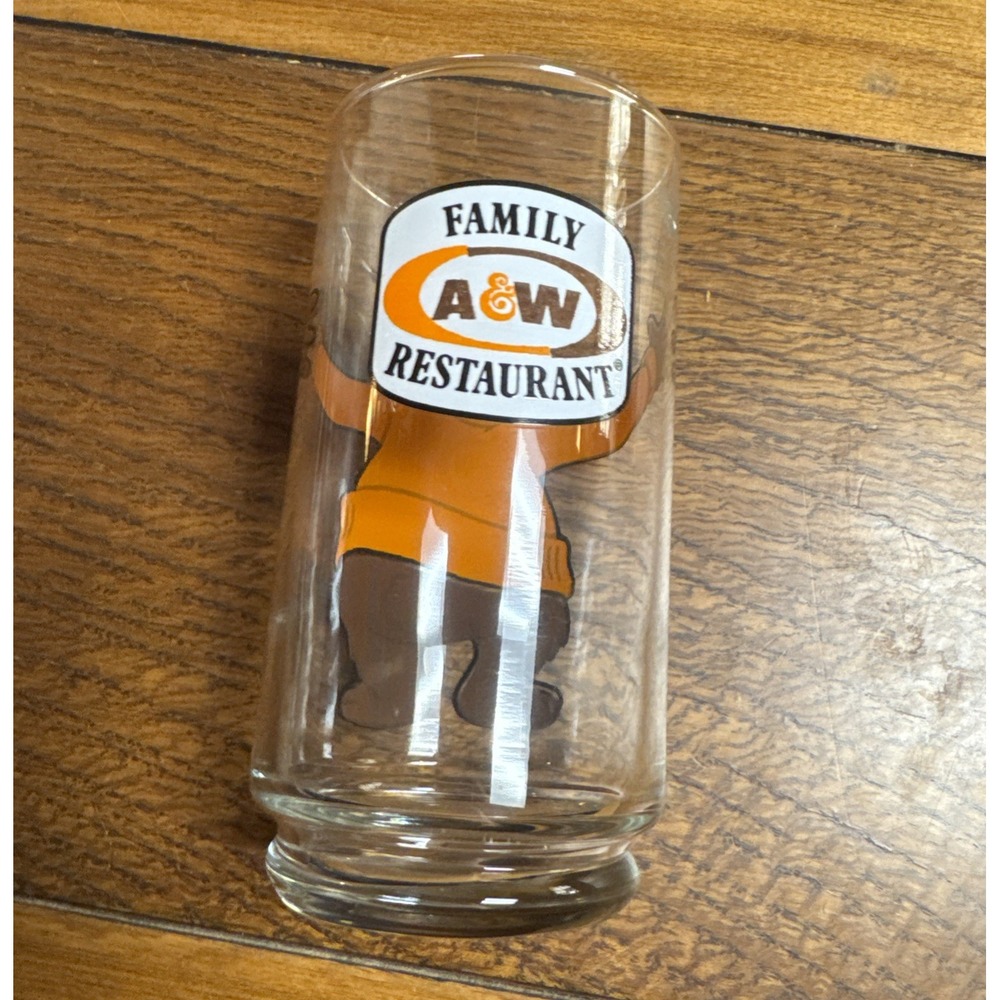 Vintage A&W The Great Root Beer Bear Glass Tumbler Family Restaurant Advertising